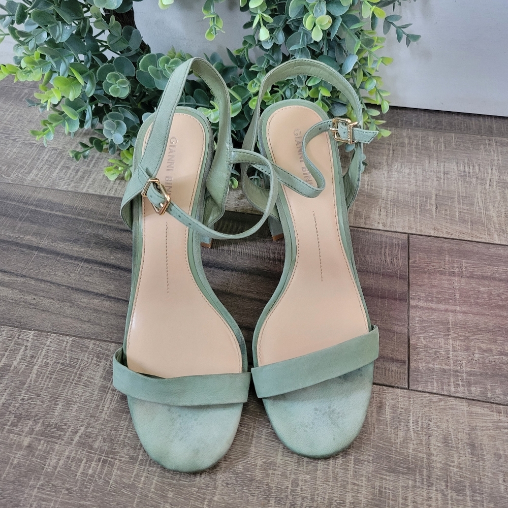 Gianni Bini McKaria Nubuck Leather Sage Green Block Heels Womens Size 9.5 - Picture 3 of 8